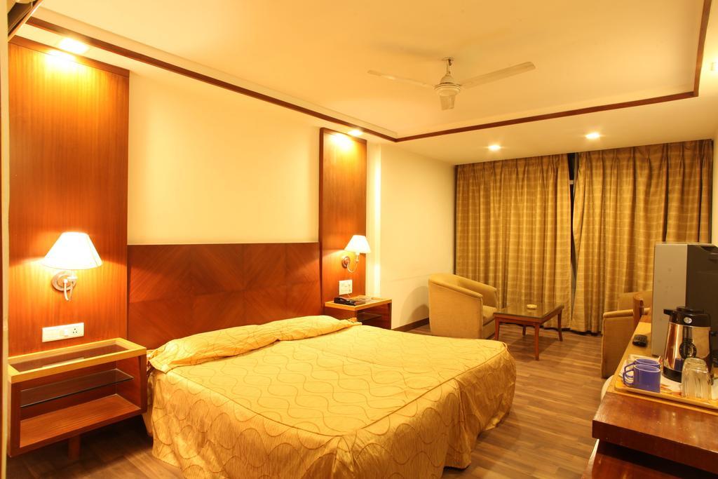 Hotel Jammu Ashok Номер фото