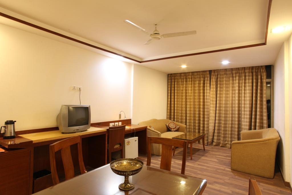 Hotel Jammu Ashok Номер фото