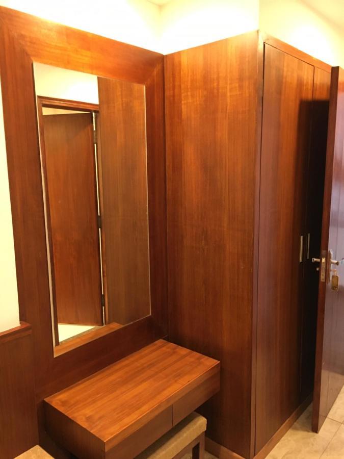 Hotel Jammu Ashok Екстер'єр фото